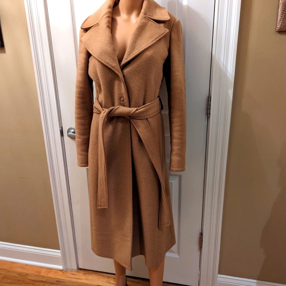 Kaos Italian Coat